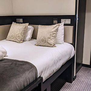 Economy Zimmer mit Kingsize-Bett